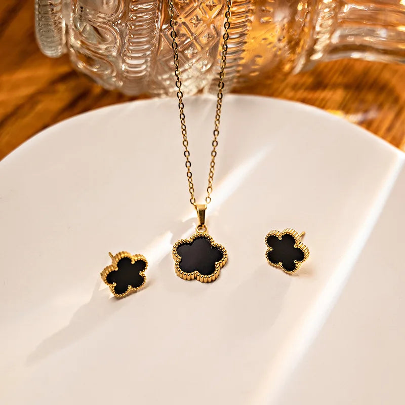 Leaf Flower Necklace