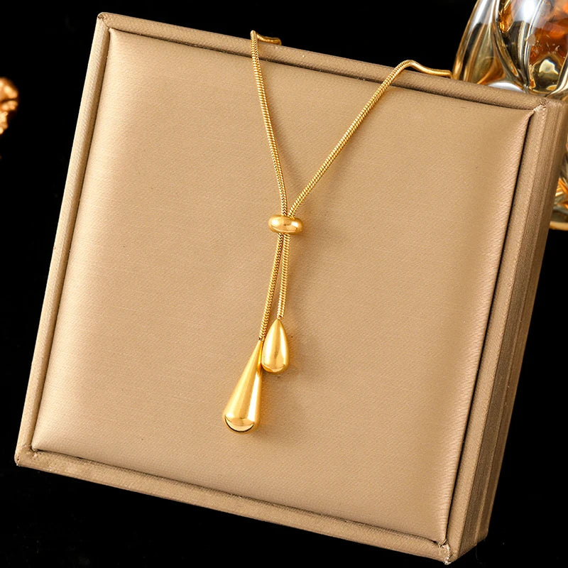 Round Pendant Necklace