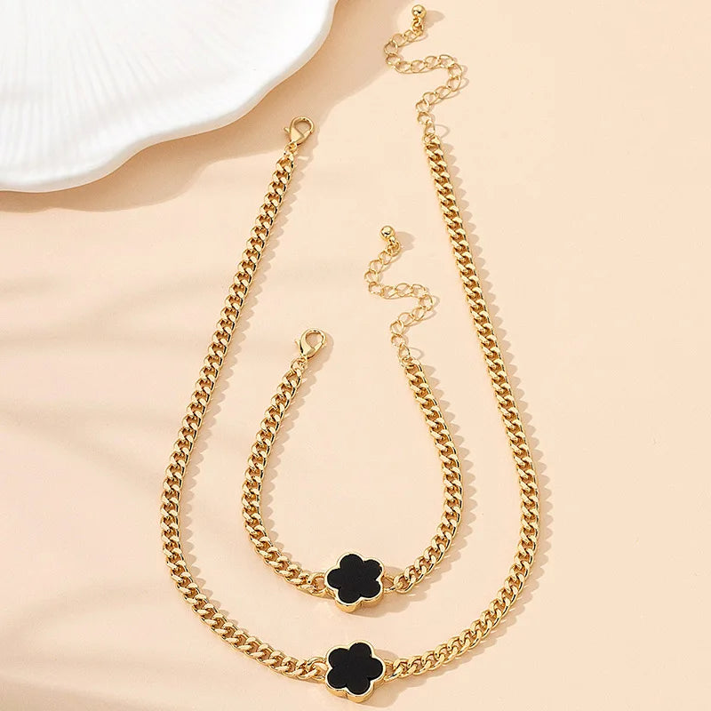 Leaf Flower Necklace