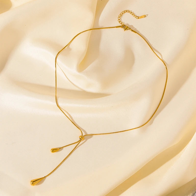 Round Pendant Necklace