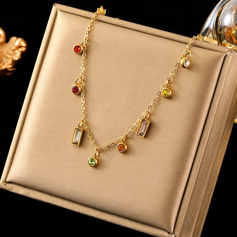 Round Pendant Necklace