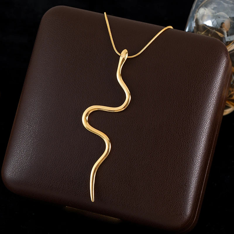 Water Drop Pendant Necklace