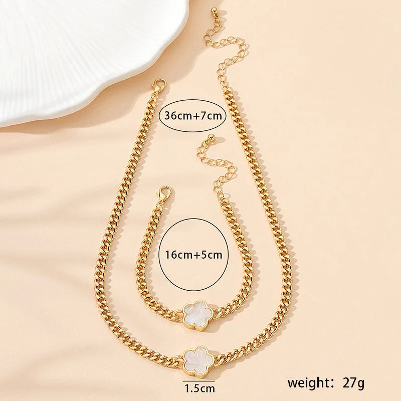 Leaf Flower Necklace